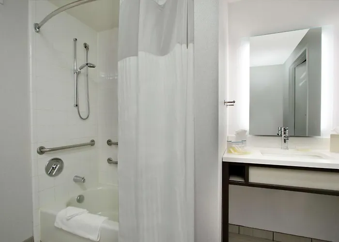 Hilton Garden Columbus-university Area Hotel Columbus