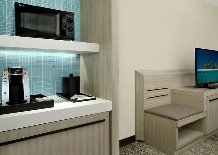 Hilton Garden Columbus-university Area Hotel