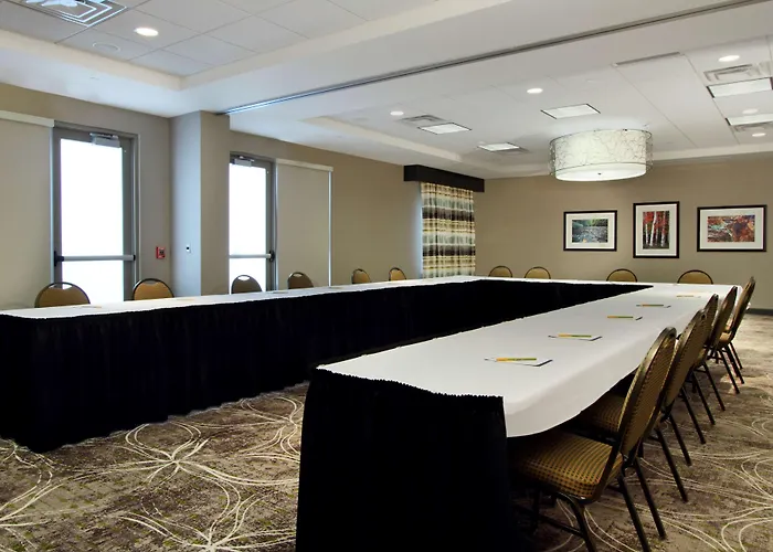 Hilton Garden Columbus-university Area Hotel 3*