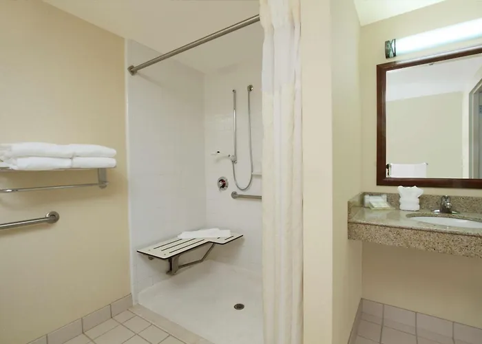 Hilton Garden Columbus-university Area Hotel Columbus