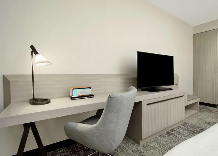 Hilton Garden Columbus-university Area Columbus